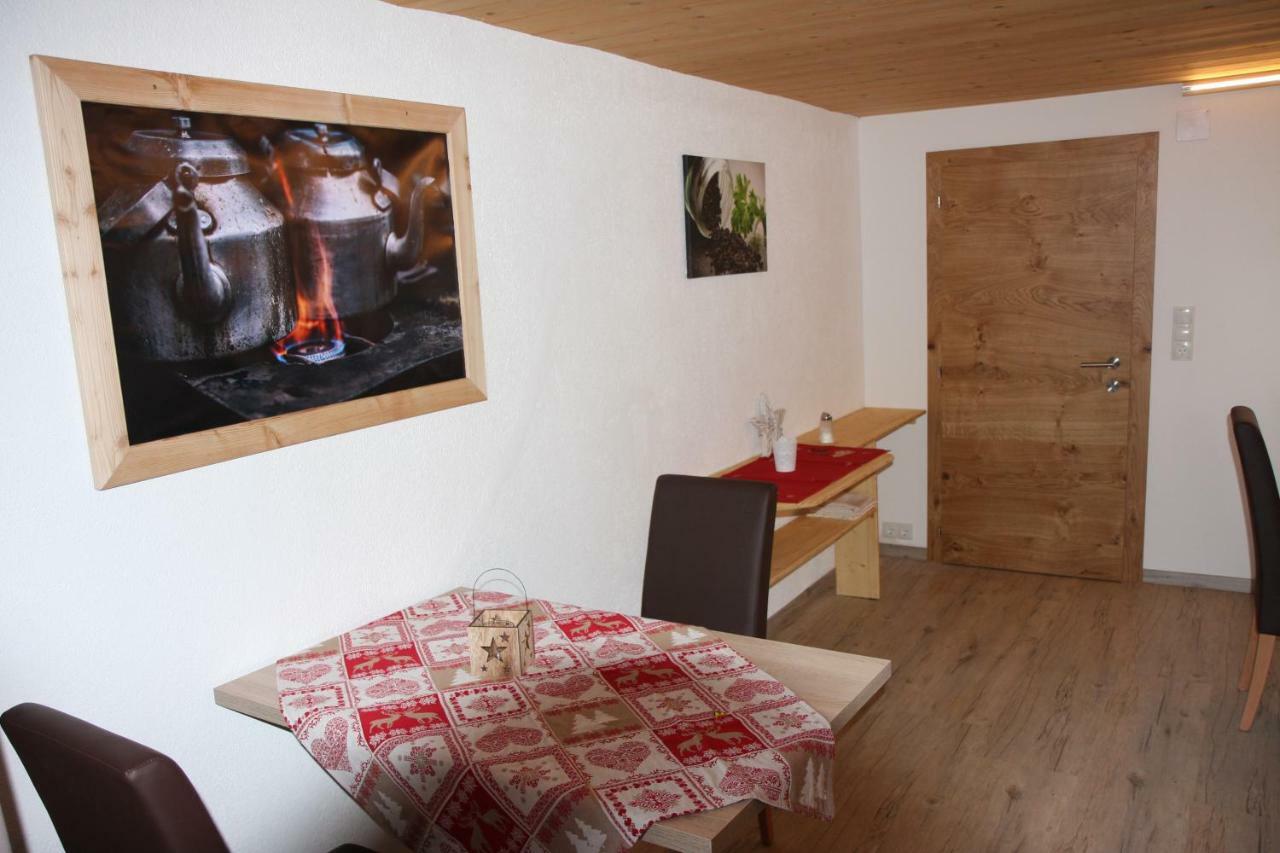 Haus Eckhart Apartment Kaunertal Luaran gambar